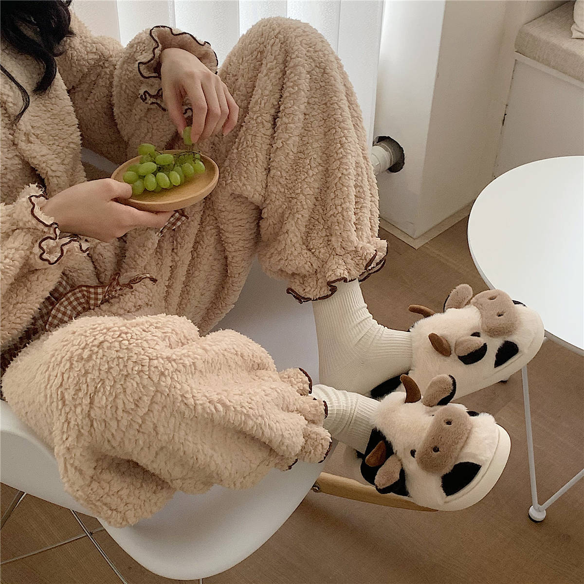 MooMood Cozy Delight Slippers