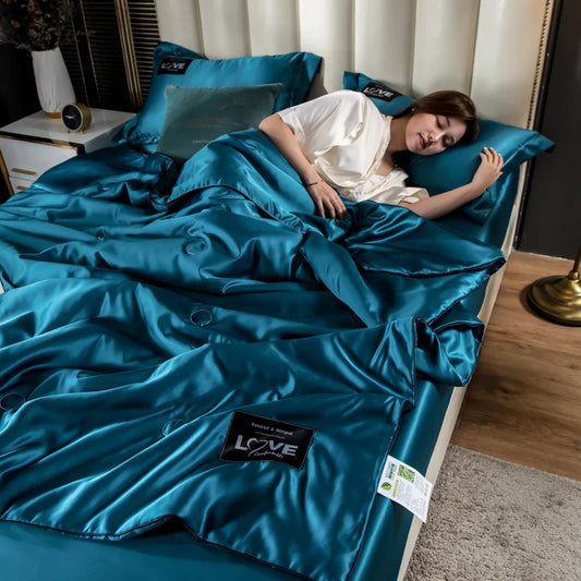 Luxury Summer Ice Silk Comforter Duvet