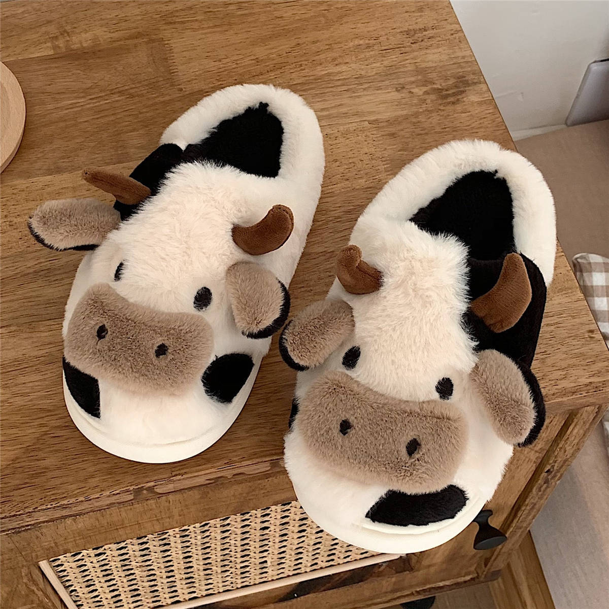 MooMood Cozy Delight Slippers