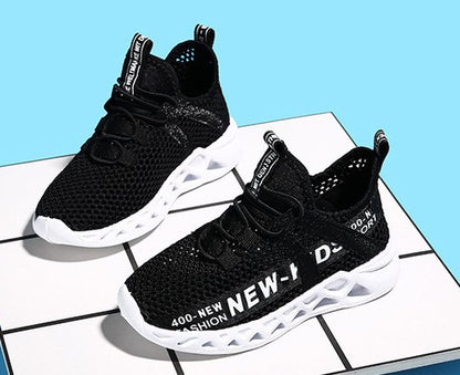 Kids Lightweight Mesh Sneakers
