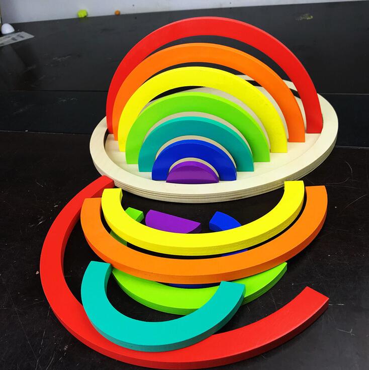 Large Wooden Rainbow Arch Bridge Building Blocks 12-Piece Montessori Early Learning Toy