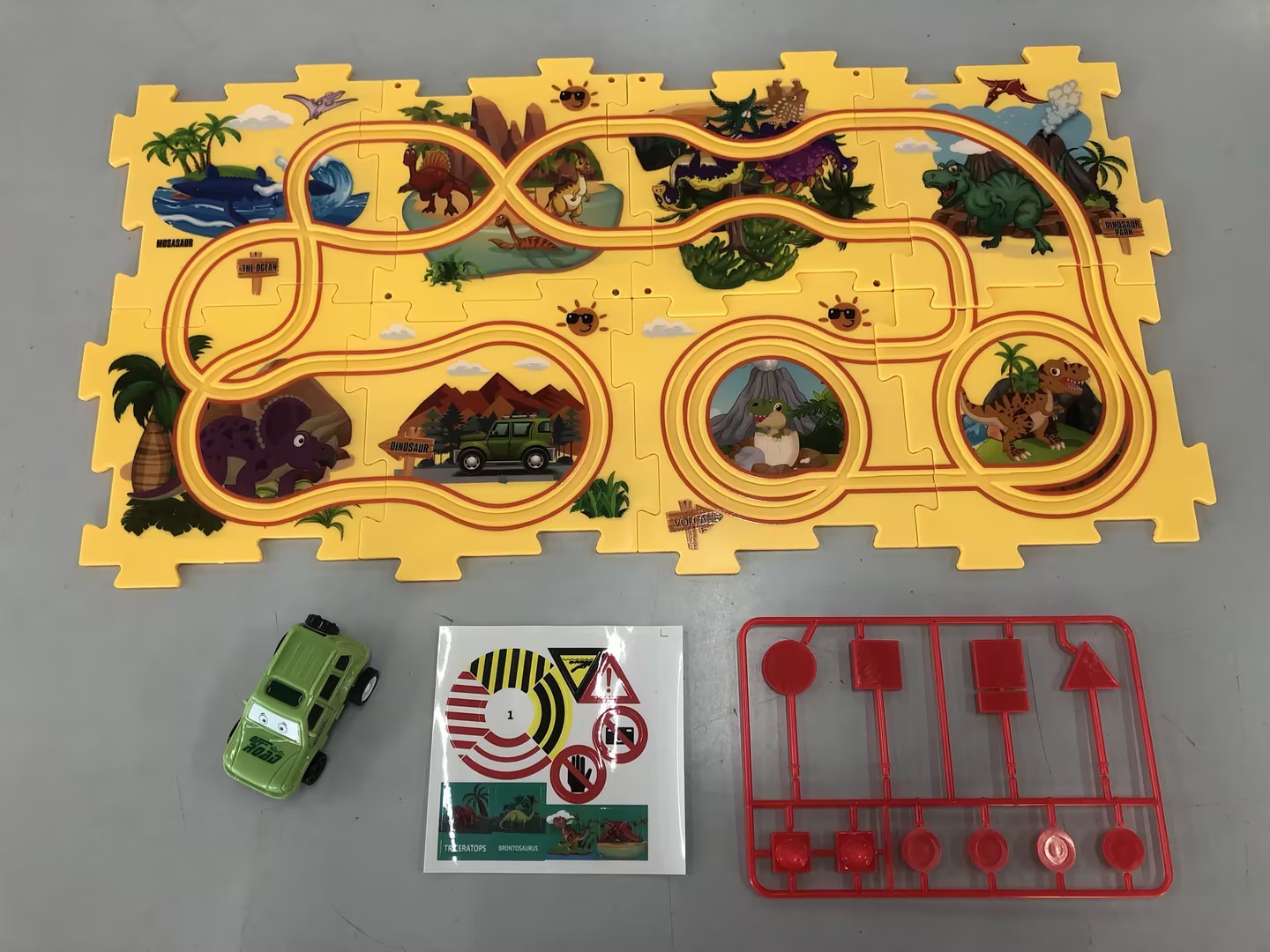 DIY Electric Puzzle Rail Car Set – Creative Track Building STEM Toy for Kids