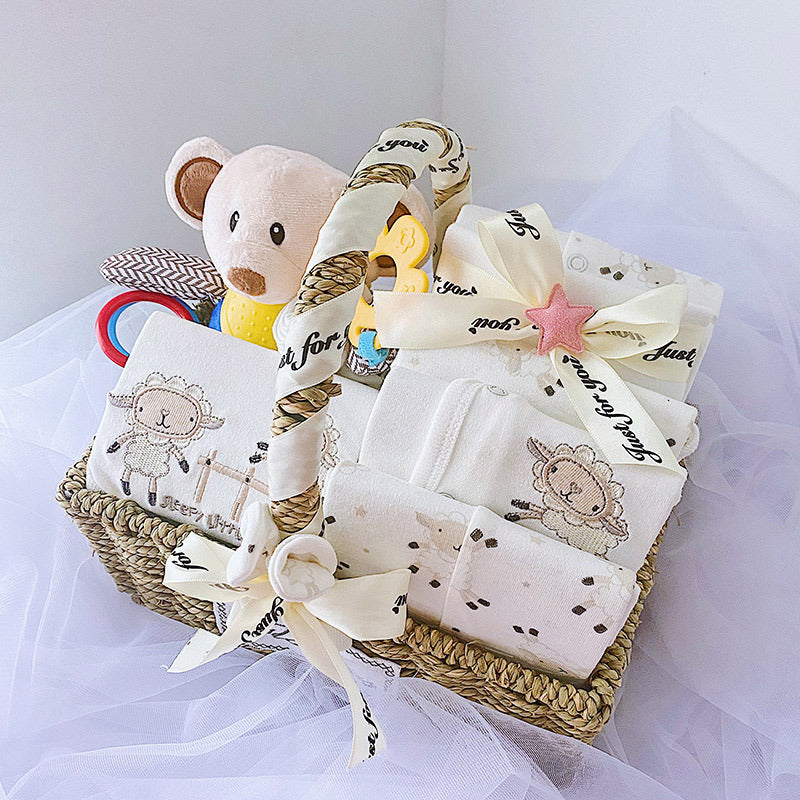 Little Bear Baby Gift Basket Set