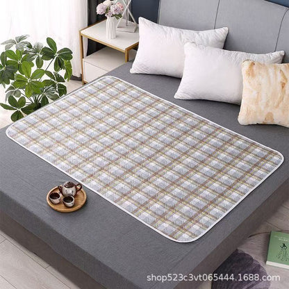 Leak-Proof Waterproof Mattress Pad – Ideal for Postpartum Recovery