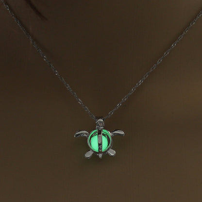 Moon-Shaped Luminous Necklace