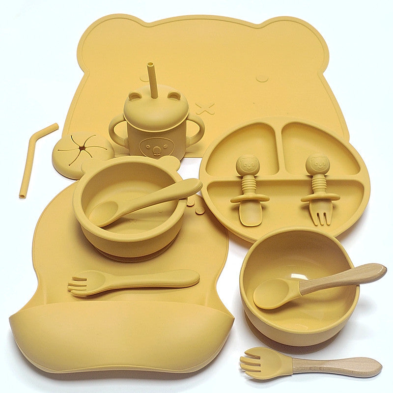 Silicone Suction Baby Feeding Set – Bear Design (8-Piece)