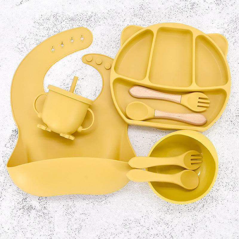 Infant Feeding Tableware Set – Divided Silicone Suction Plate & Baby Utensils